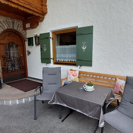 Gaestehaus Christoph Ried im Zillertal Exterior foto